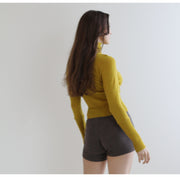 Merino Wool Turtleneck Sweater: Cropped Knit Pullover, size Small