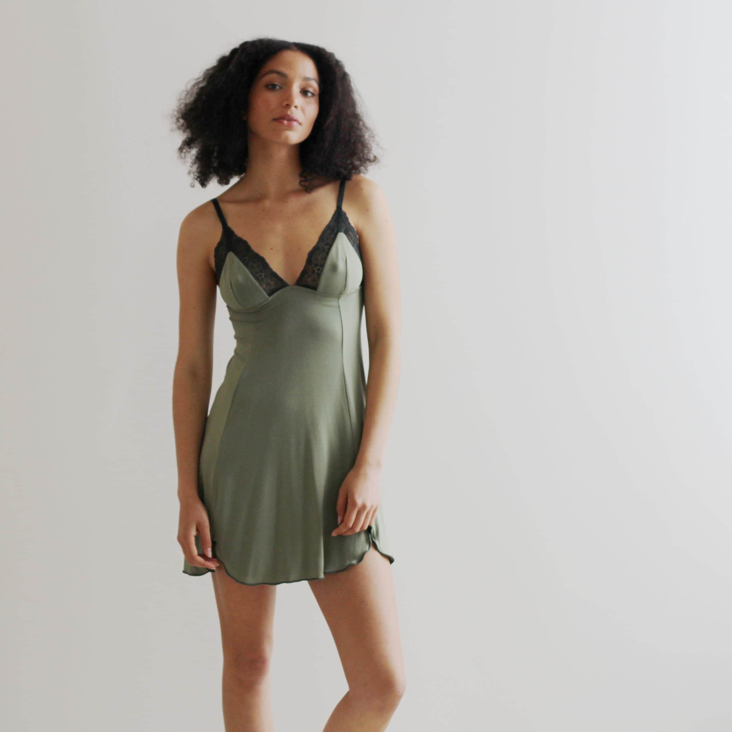 bamboo lingerie nightgown with lace trim and scalloped hem, XS